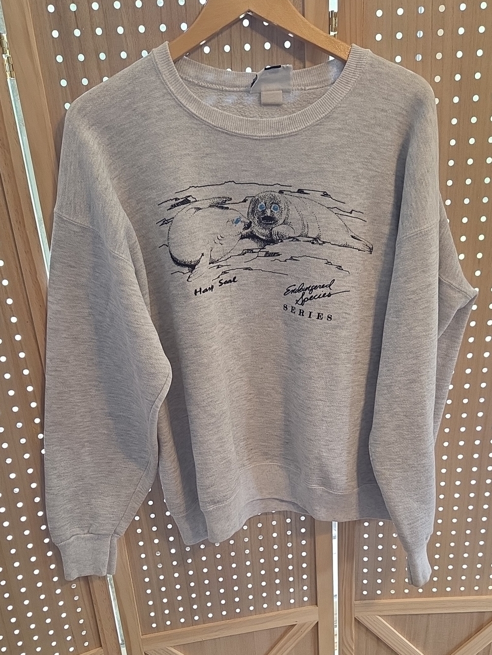 Lee Heavy Weight Gray Seal Graphic Sweatshirt